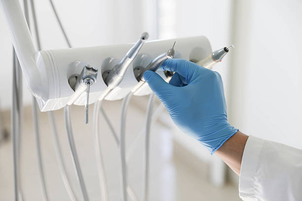 Professional Tooth Extraction technician working in Frankfort, IN